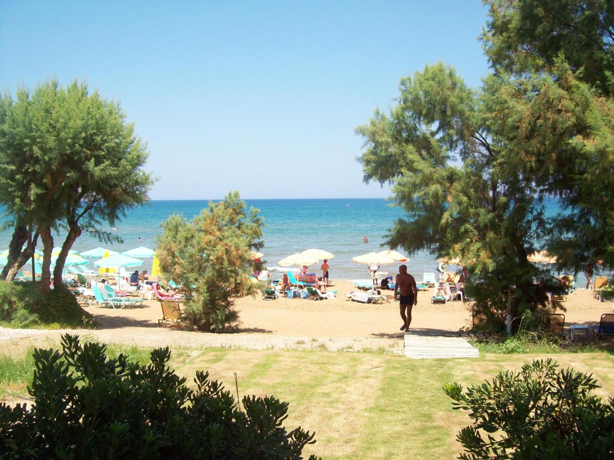 Kato Stalos Beach Exteriér fotografie