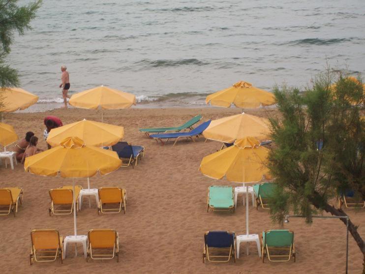 Kato Stalos Beach Pokoj fotografie